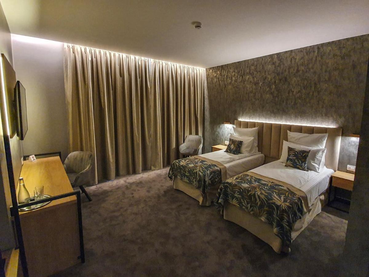 Joyme Hotel Sibiu Bagian luar foto