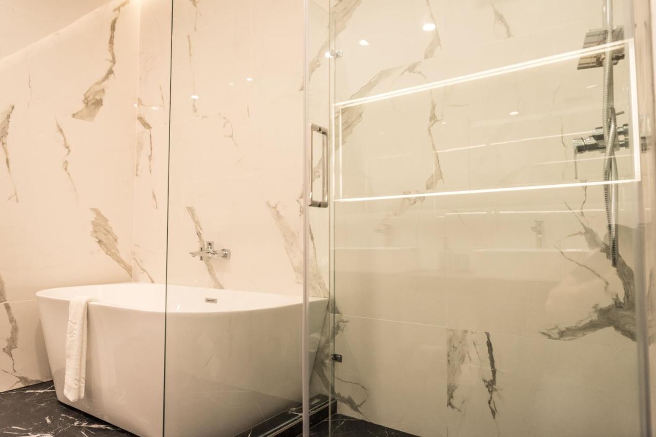 Joyme Hotel Sibiu Bagian luar foto