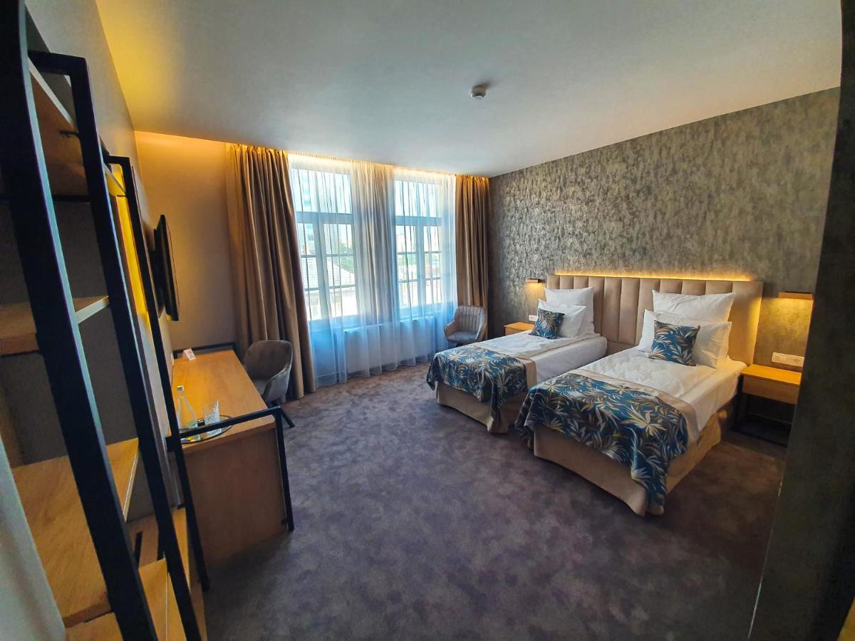 Joyme Hotel Sibiu Bagian luar foto