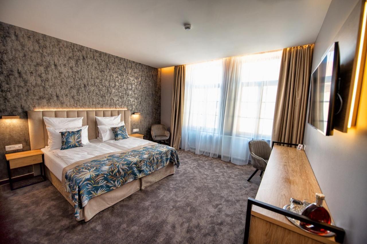 Joyme Hotel Sibiu Bagian luar foto