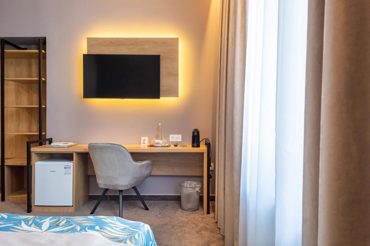 Joyme Hotel Sibiu Bagian luar foto